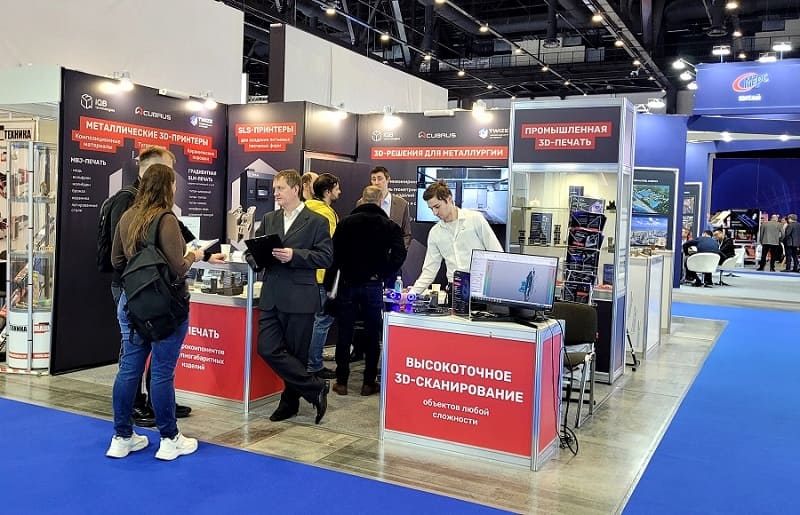 Стенд iQB и TWIZE